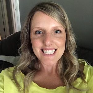 Meet your Posher, Julie